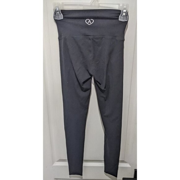 Aritzia | High-rise Leggings - Picture 2 of 6